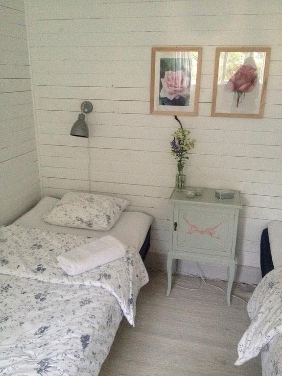 Saebyholms Gard Bed and Breakfast Laholm Δωμάτιο φωτογραφία